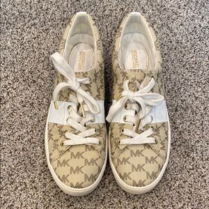 Michael Kors Beige and White Women's Sneakers, 8.5